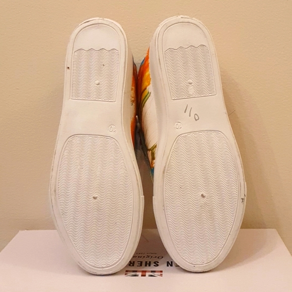 Just be women's sneakers - Picture 3 of 5